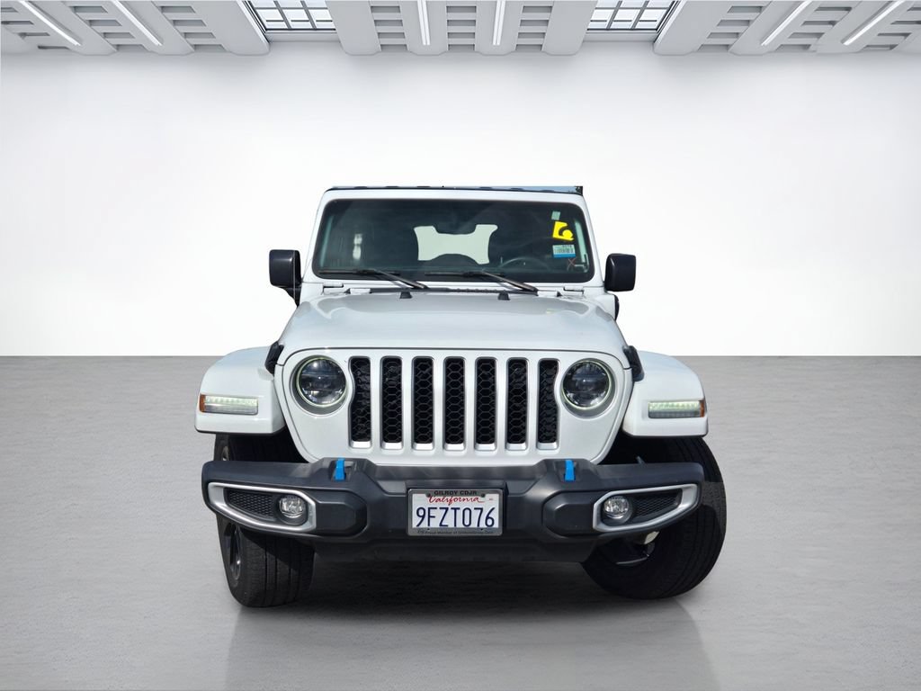 Used 2023 Jeep Wrangler Unlimited Sahara AWD/4WD image 2