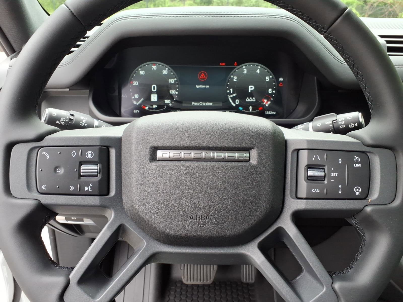 New 2026 Land Rover Defender 110 X-Dynamic SE AWD/4WD image 11