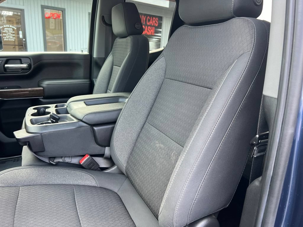 Used 2020 GMC Sierra 1500 SLE w/ X31 Off-Road Package AWD/4WD image 17