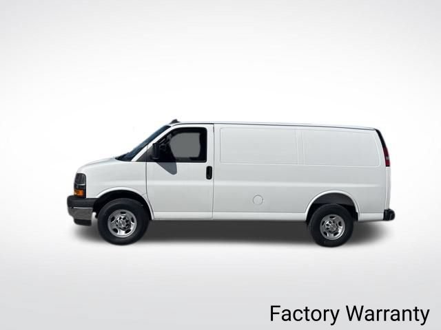 New 2025 Chevrolet Express 2500 w/ Driver Convenience Package RWD video 2