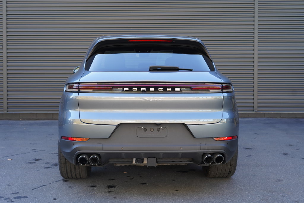 Certified 2026 Porsche Cayenne AWD/4WD image 14