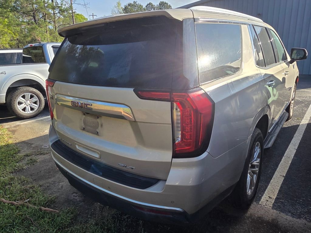 Used 2022 GMC Yukon SLT w/ SLT Luxury Package RWD image 9