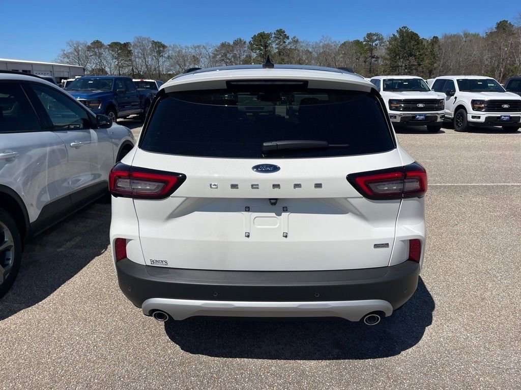 New 2025 Ford Escape SE w/ PHEV Premium Package image 10