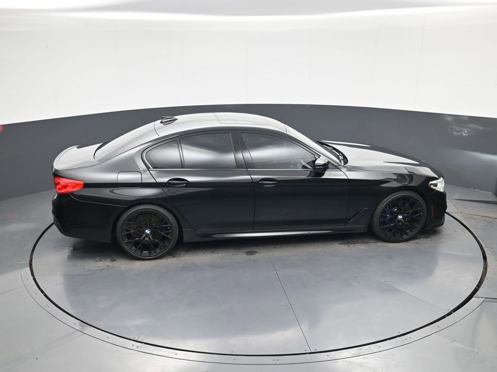Used 2020 BMW M550i xDrive image 34