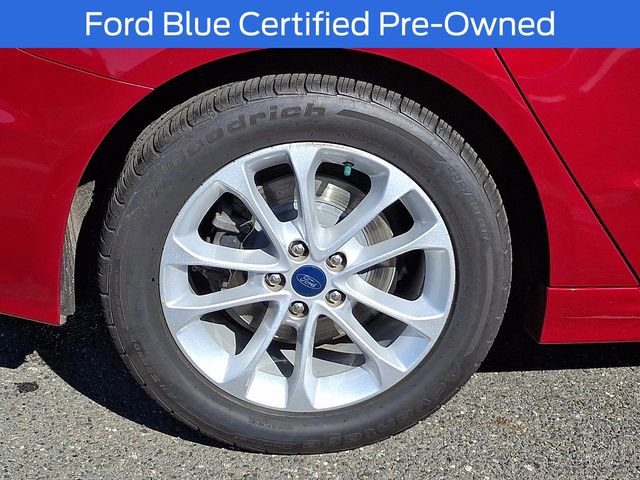 Used 2020 Ford Fusion SE FWD image 10