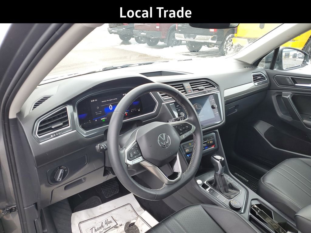 Used 2023 Volkswagen Tiguan SE image 8