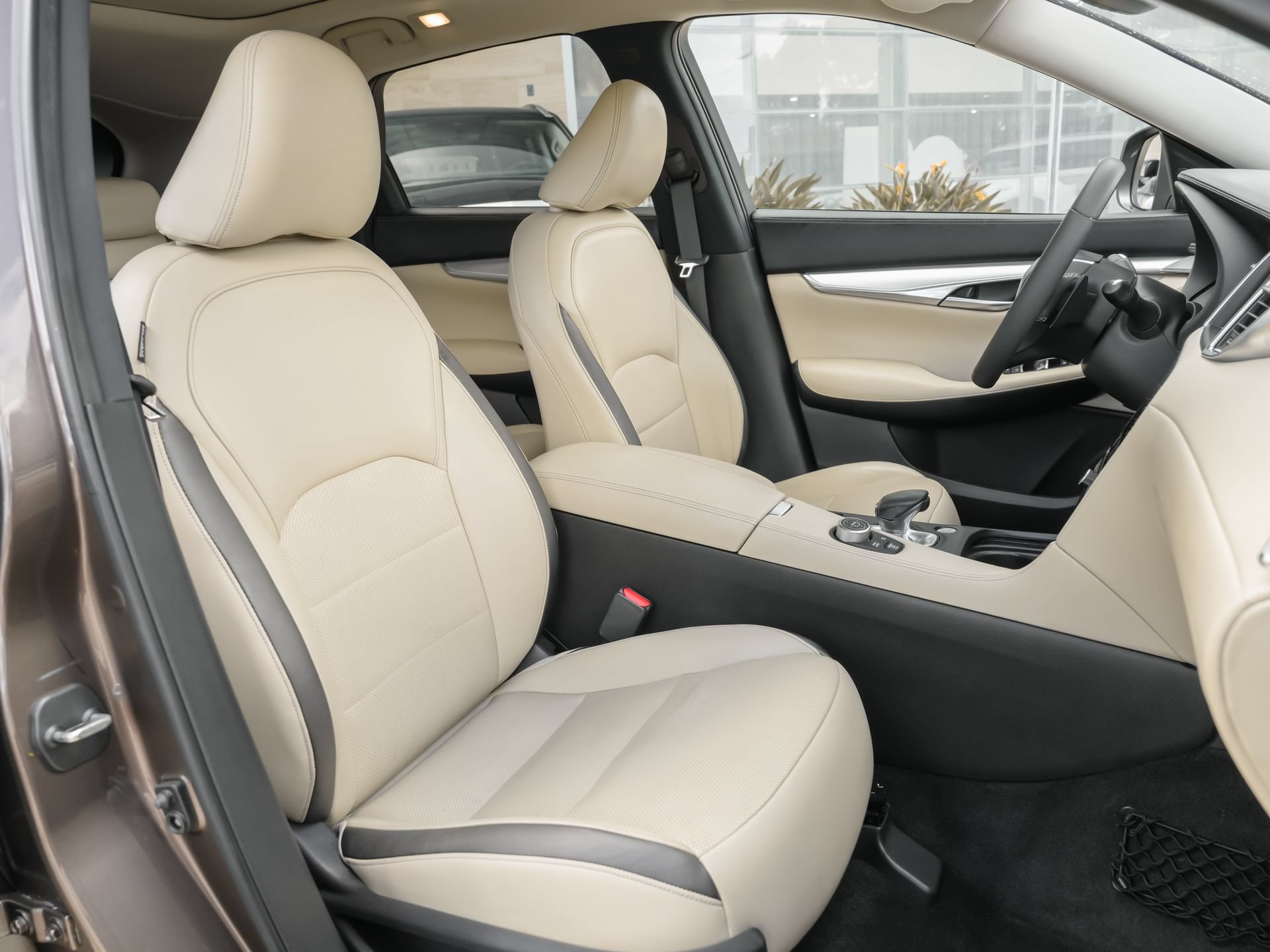 Used 2019 INFINITI QX50 Essential w/ Premium Audio Package AWD/4WD image 40