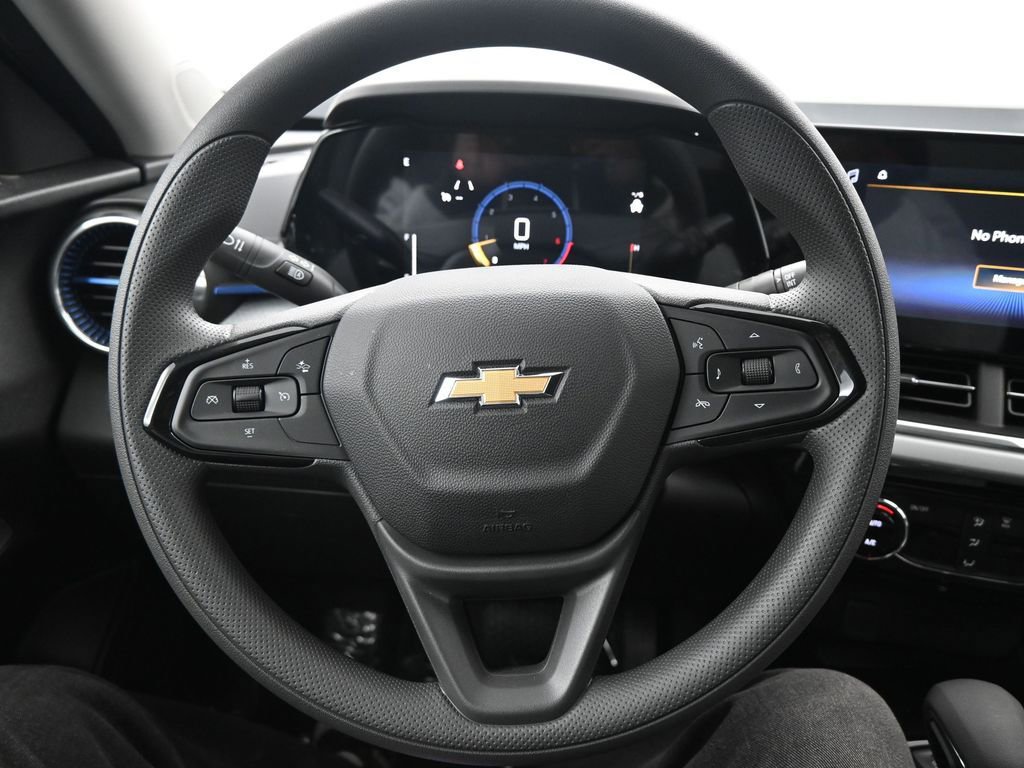 New 2026 Chevrolet Trax LT w/ Sunroof Package image 11