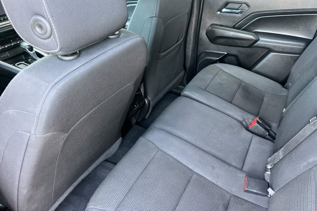 Used 2023 Chevrolet Colorado LT w/ LT Convenience Package II image 15