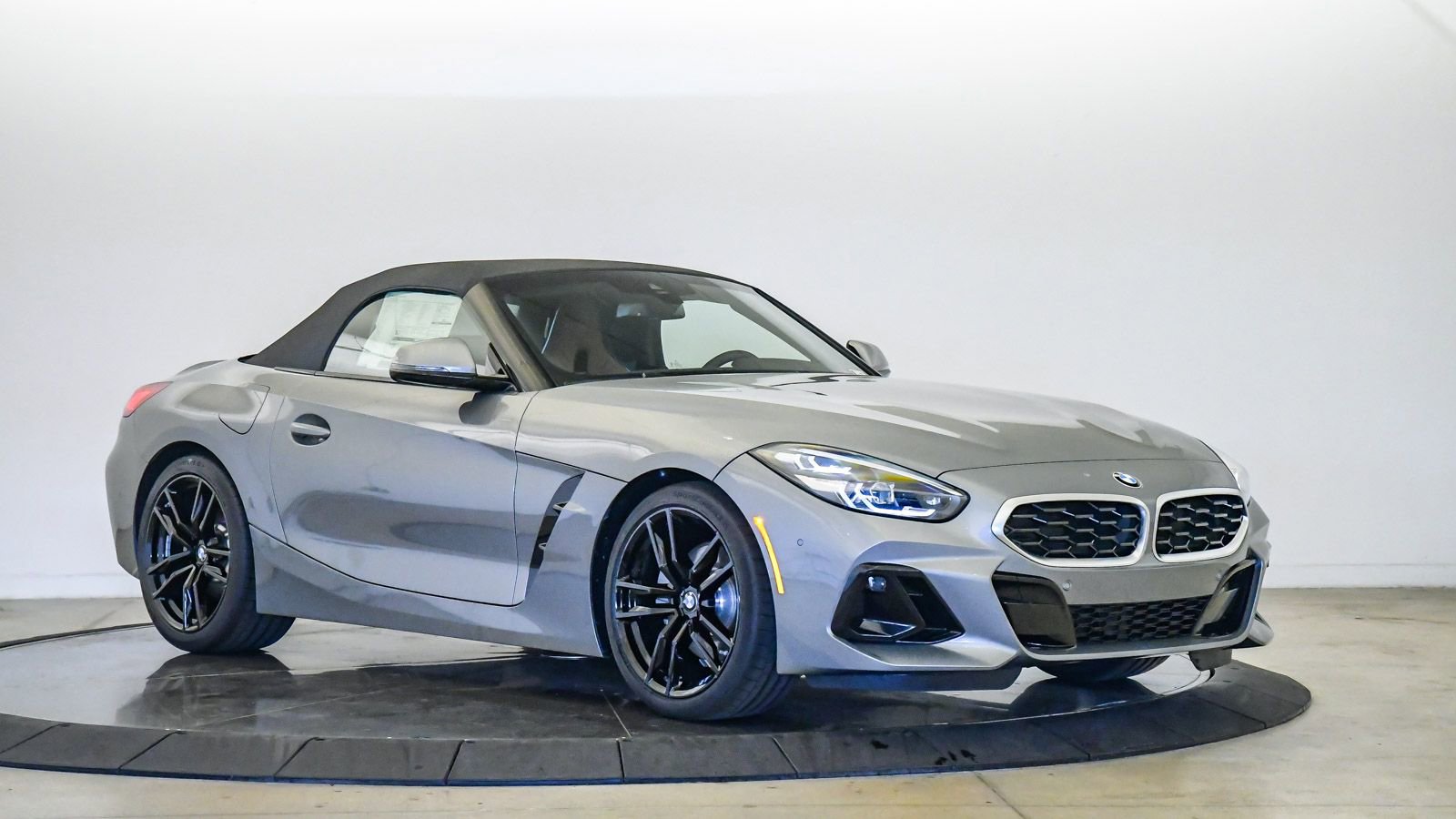 New 2026 BMW Z4 sDrive30i w/ Premium Package image 6