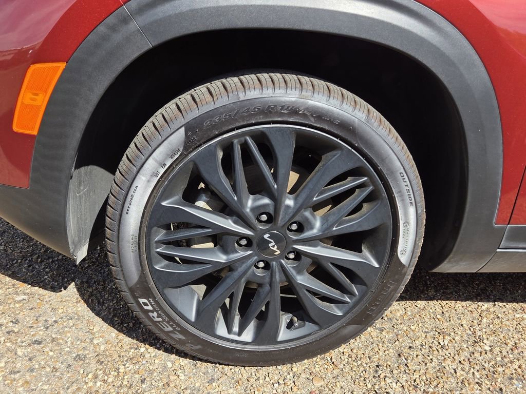 Used 2022 Kia Seltos Nightfall Edition image 8