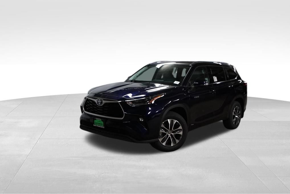New 2026 Toyota Highlander XLE AWD/4WD image 4