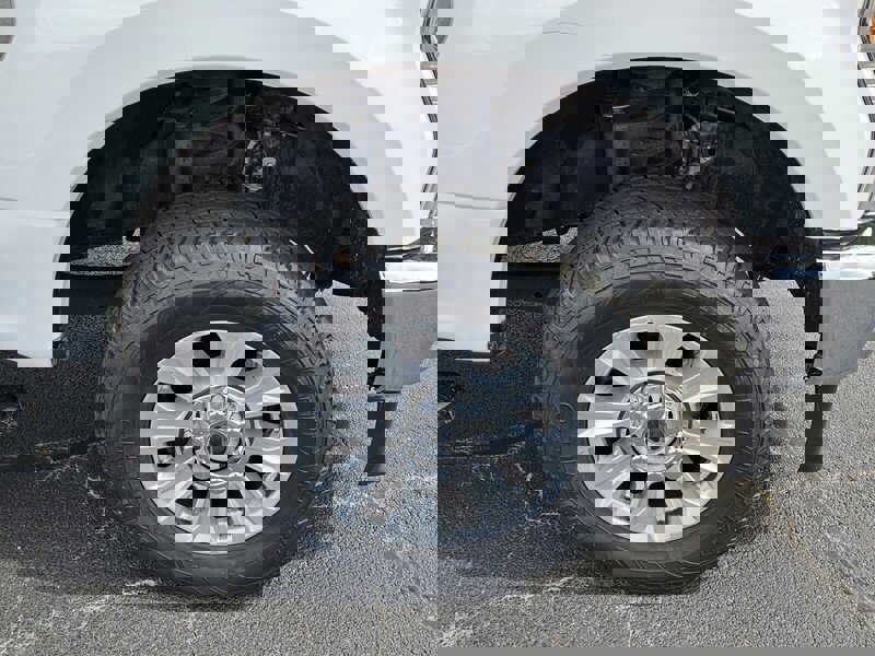 Used 2021 Ford F350 XLT image 14