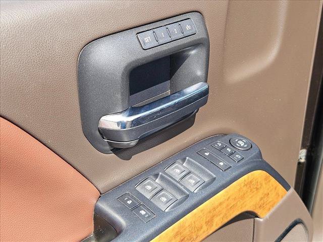 Used 2018 Chevrolet Silverado 3500 High Country w/ Duramax Plus Package AWD/4WD image 5