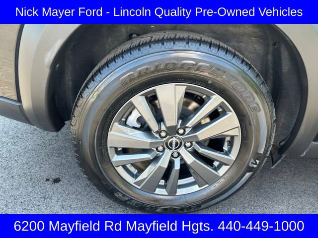 Used 2023 Nissan Pathfinder S w/ Cargo Package image 16