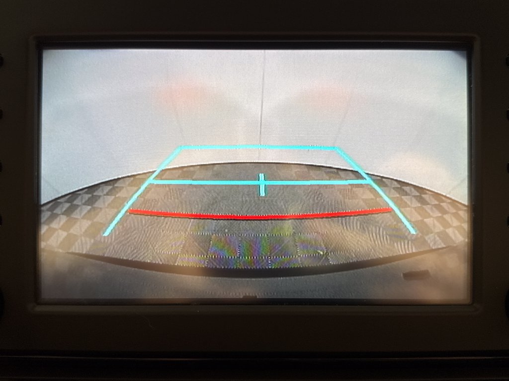 Used 2019 Toyota RAV4 XLE Premium w/ Cold Weather Package FWD image 18