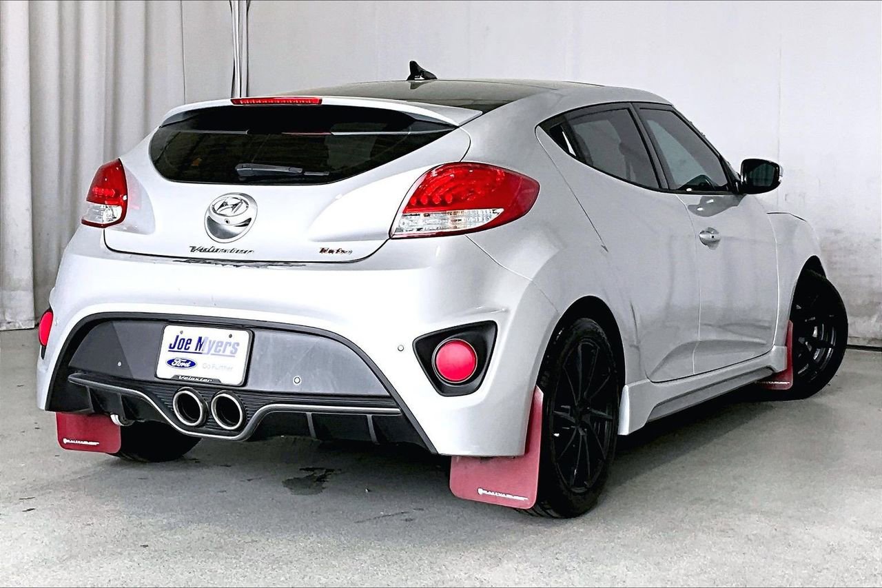 Used 2016 Hyundai Veloster Turbo w/ Option Group 04 image 12