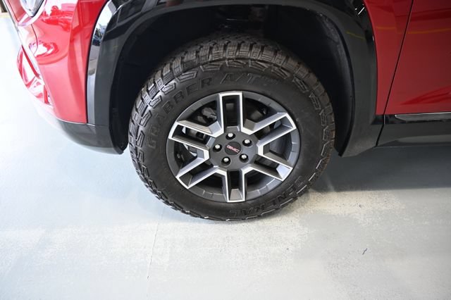 New 2026 GMC Terrain AT4 w/ LPO, Floor Liner Package AWD/4WD image 27