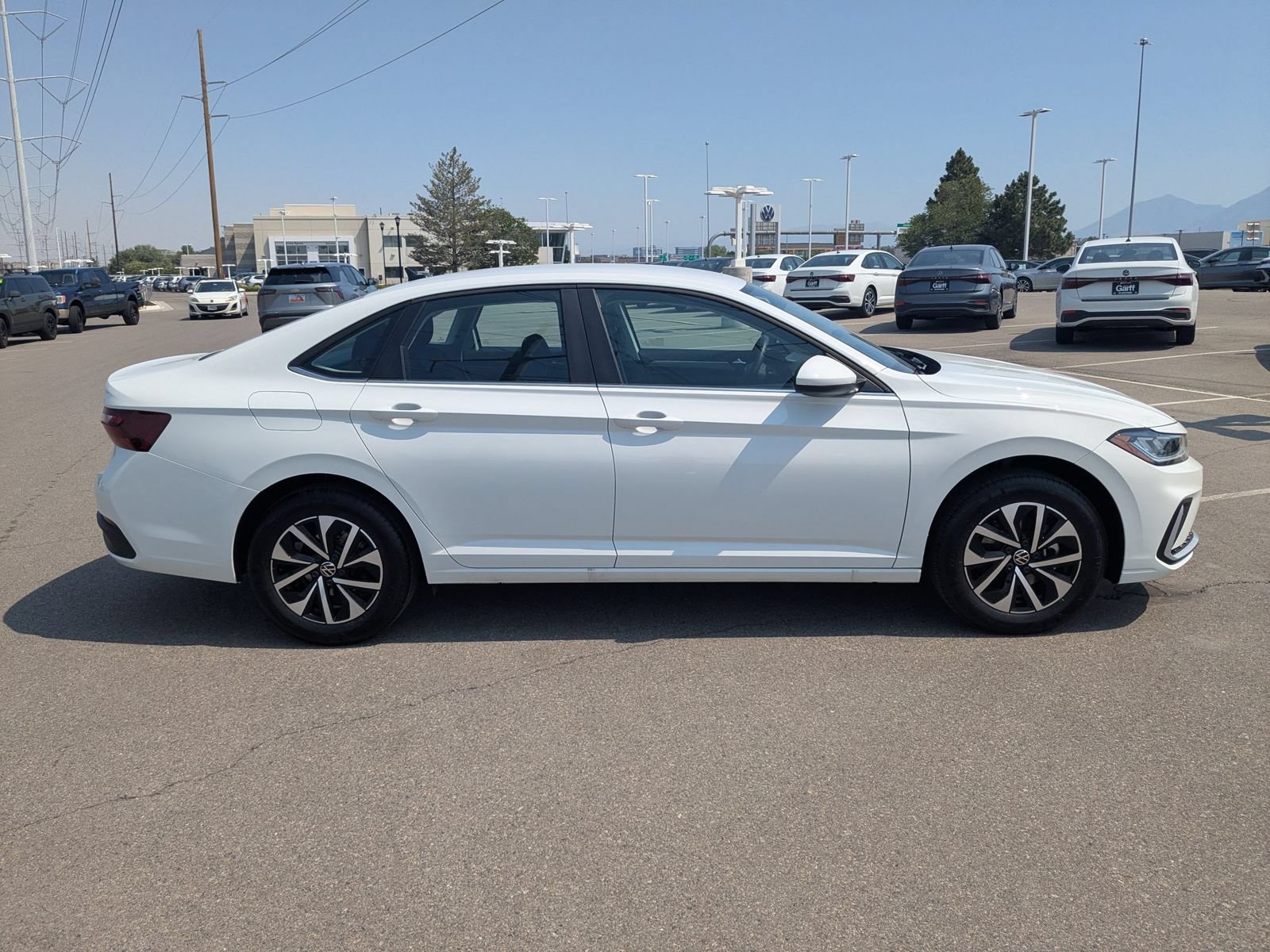 Used 2026 Volkswagen Jetta S FWD image 2