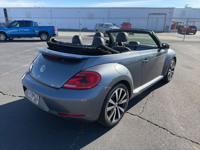 Used 2013 Volkswagen Beetle TDI image 8