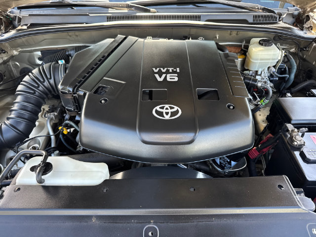 Used 2005 Toyota 4Runner Limited RWD image 8