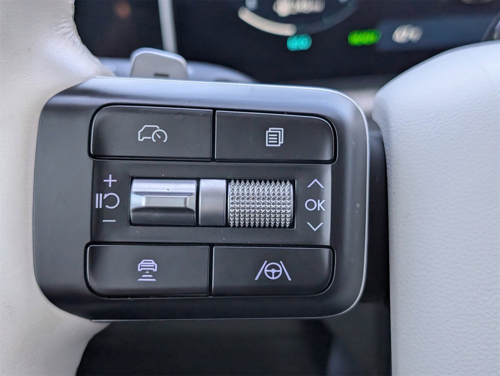 Used 2025 Hyundai Santa Fe Calligraphy image 15