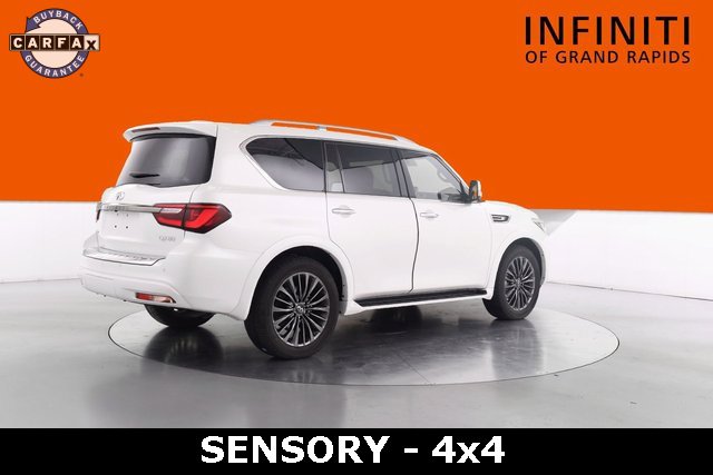 Used 2022 INFINITI QX80 Sensory image 7
