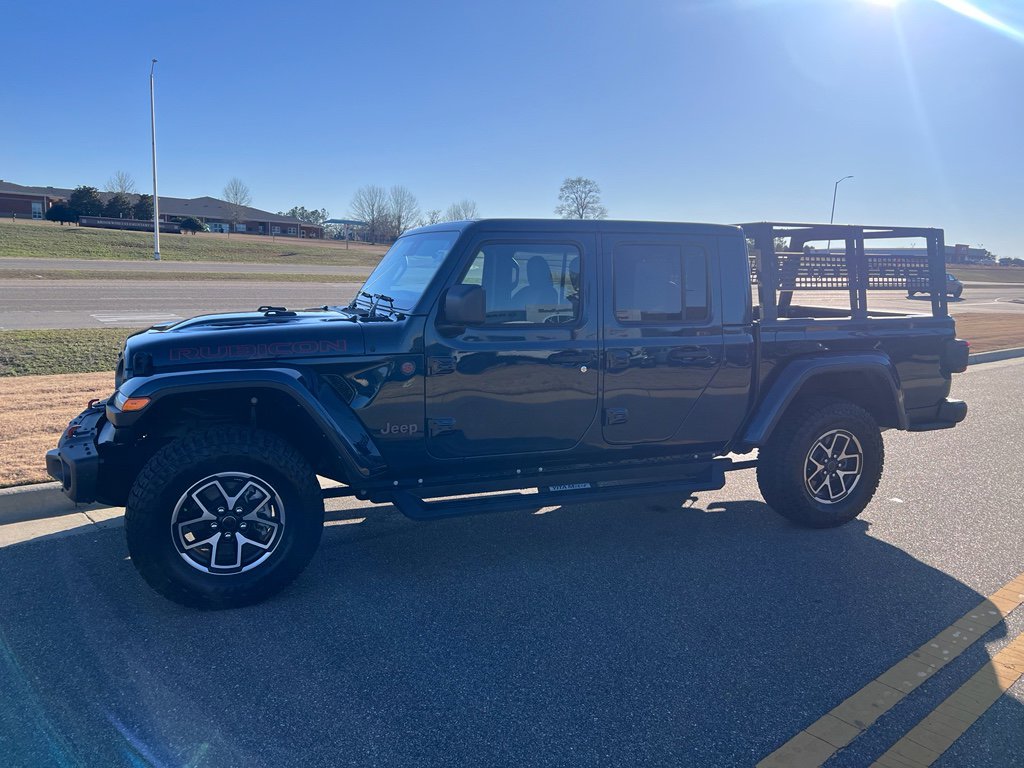 Certified 2025 Jeep Gladiator Rubicon image 9