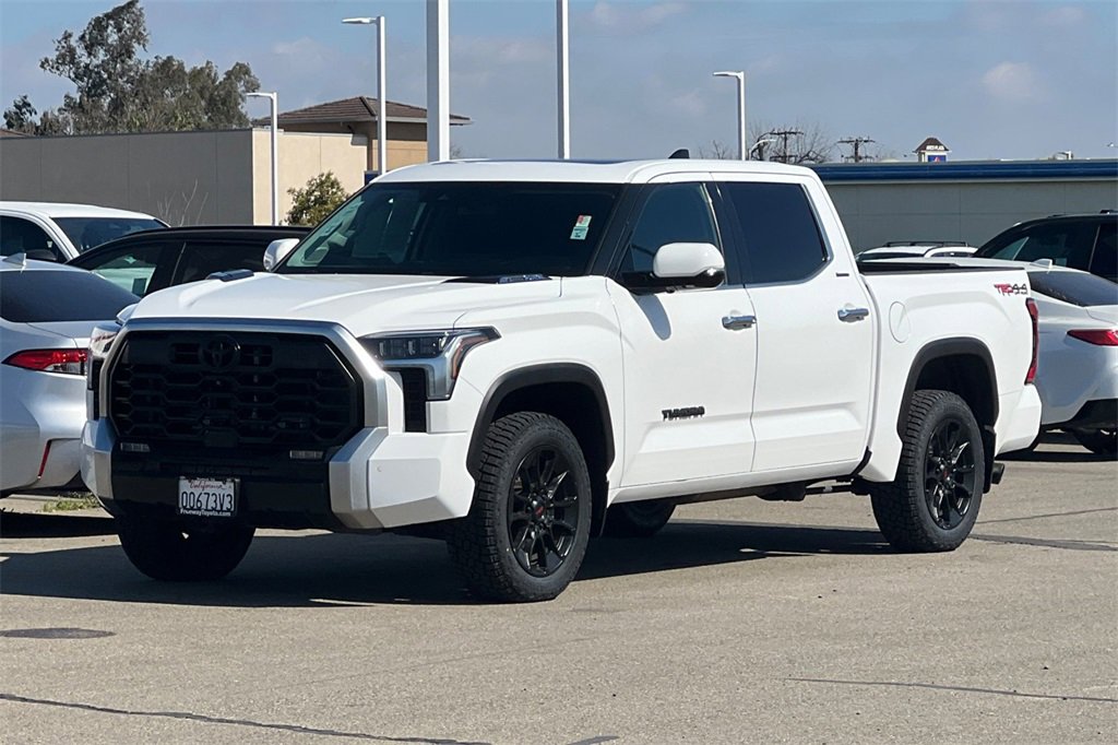 Used 2023 Toyota Tundra Limited image 10