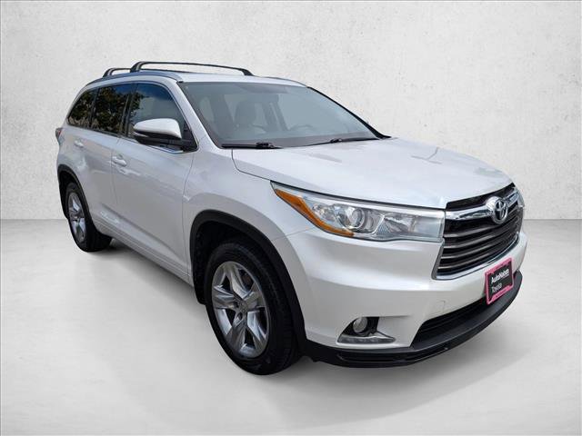 Used 2015 Toyota Highlander Limited FWD video 3