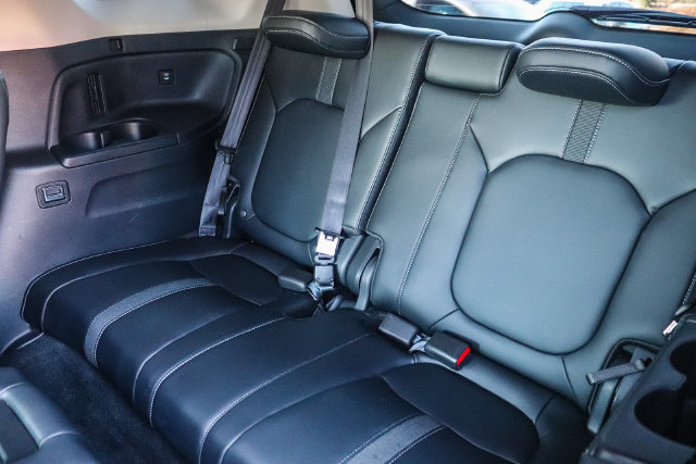 Used 2025 Honda Pilot EX-L image 19