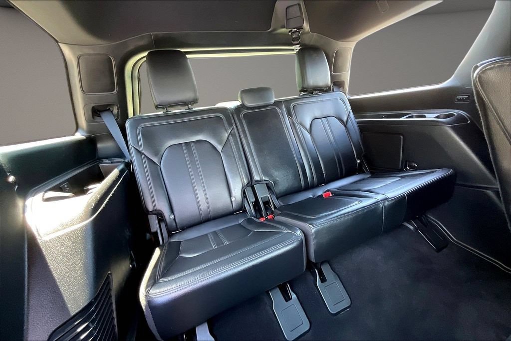 Used 2021 Ford Expedition Limited RWD image 28