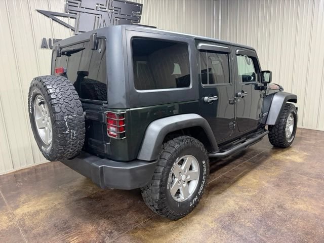 Used 2012 Jeep Wrangler Unlimited Rubicon w/ Dual Top Group AWD/4WD image 8