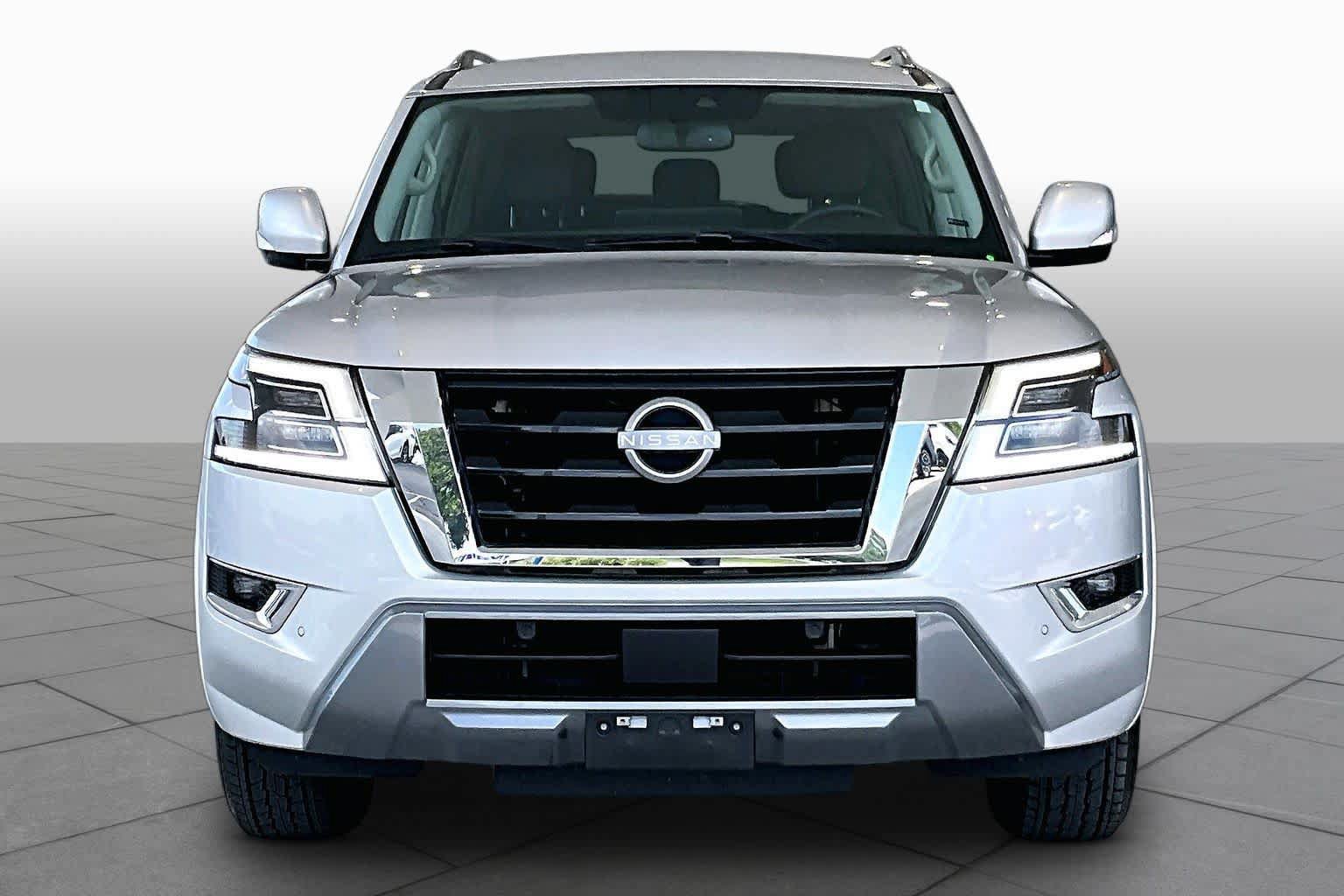 Used 2023 Nissan Armada SV w/ Cargo Package AWD/4WD image 3