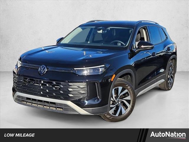 Used 2025 Volkswagen Tiguan S