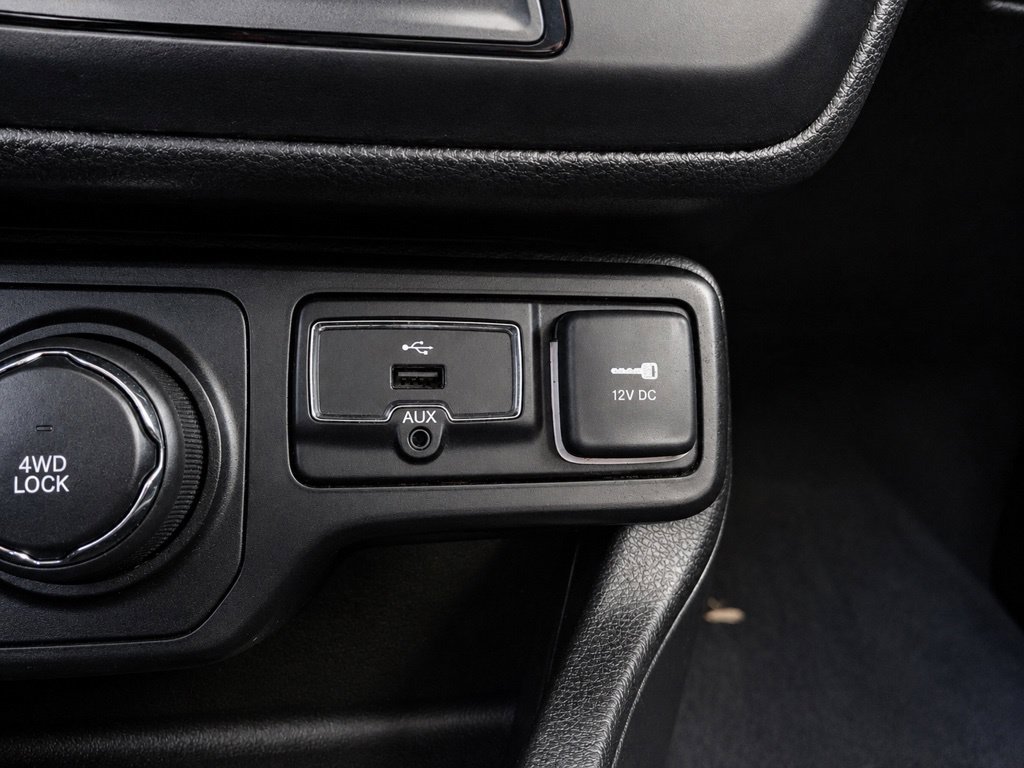 Used 2018 Jeep Renegade Sport w/ Power & Air Group AWD/4WD image 15