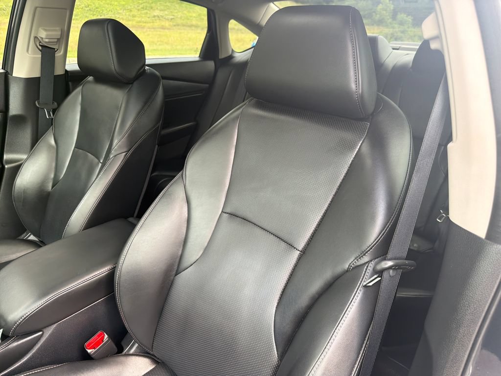 Used 2023 Honda Accord Touring image 16