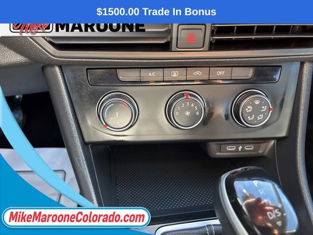 Certified 2024 Volkswagen Jetta S image 19