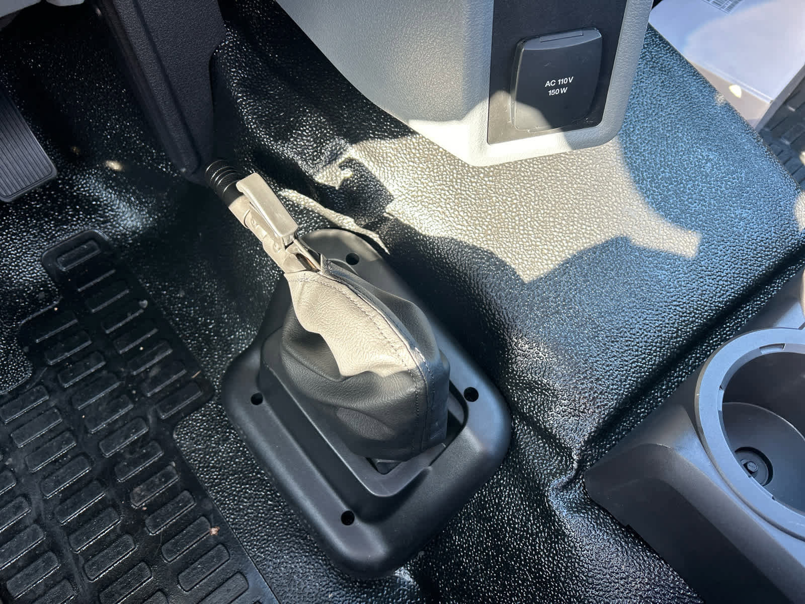 New 2026 Ford F650 RWD image 18