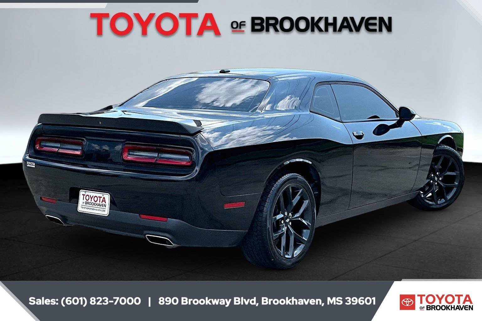 Used 2022 Dodge Challenger SXT w/ Blacktop Package RWD image 11