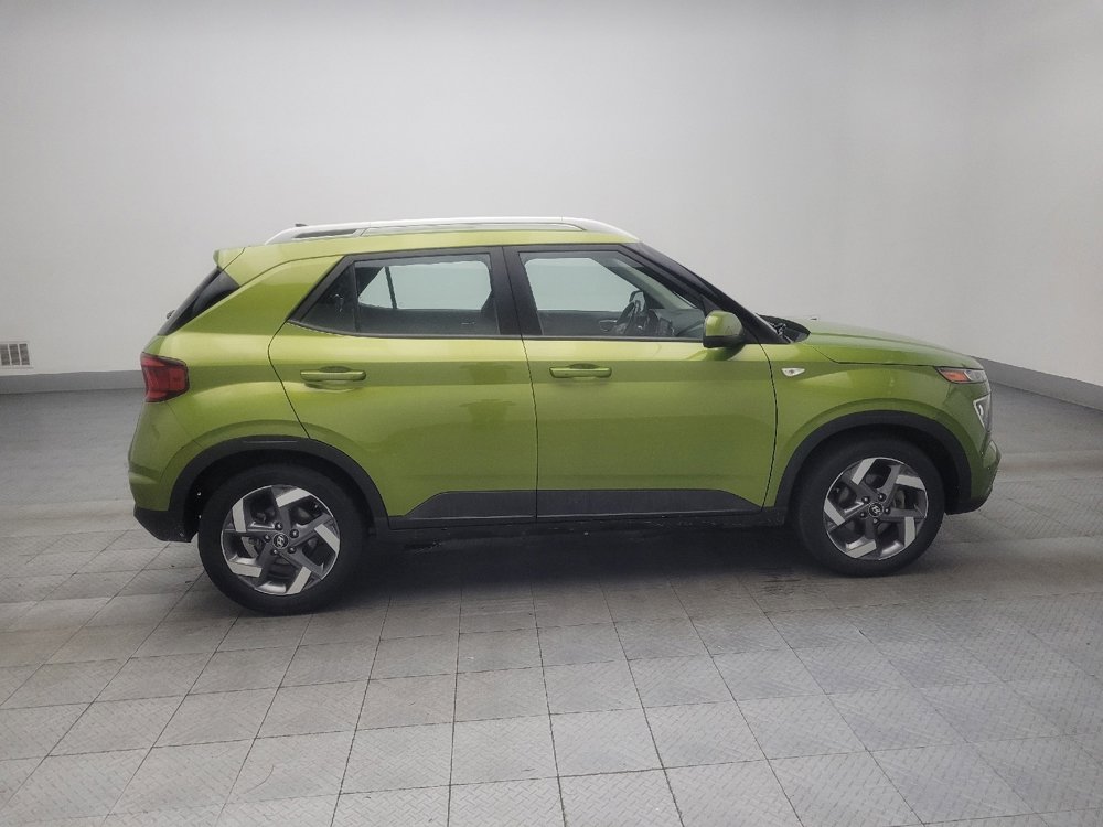 Used 2021 Hyundai Venue SEL image 10