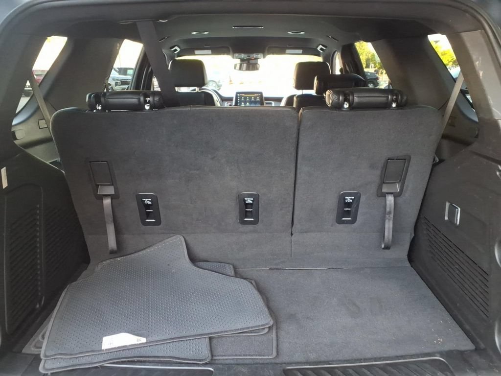 Certified 2024 Chevrolet Tahoe LT RWD image 16