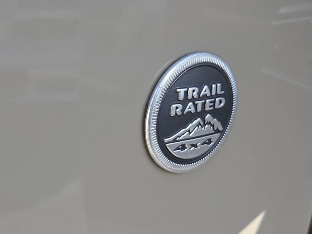 Used 2016 Jeep Wrangler Unlimited Sahara w/ Connectivity Group image 26