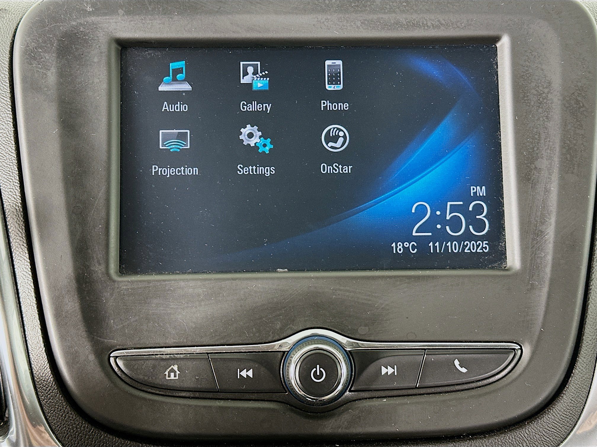 Used 2018 Chevrolet Equinox LS image 19