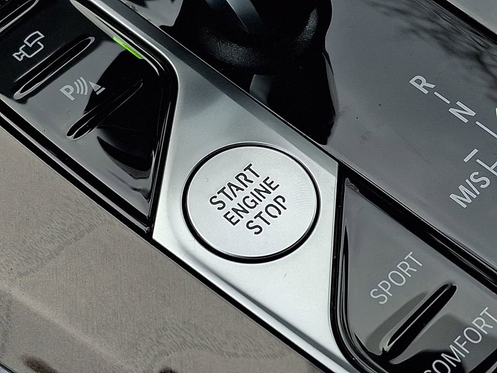 Certified 2023 BMW X5 xDrive40i w/ Premium Package image 25