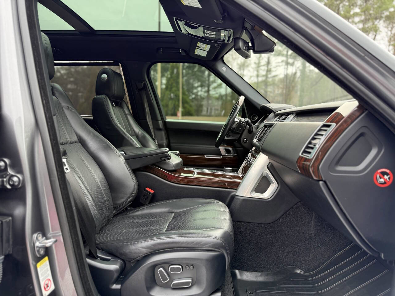 Used 2015 Land Rover Range Rover Long Wheelbase Supercharged image 22