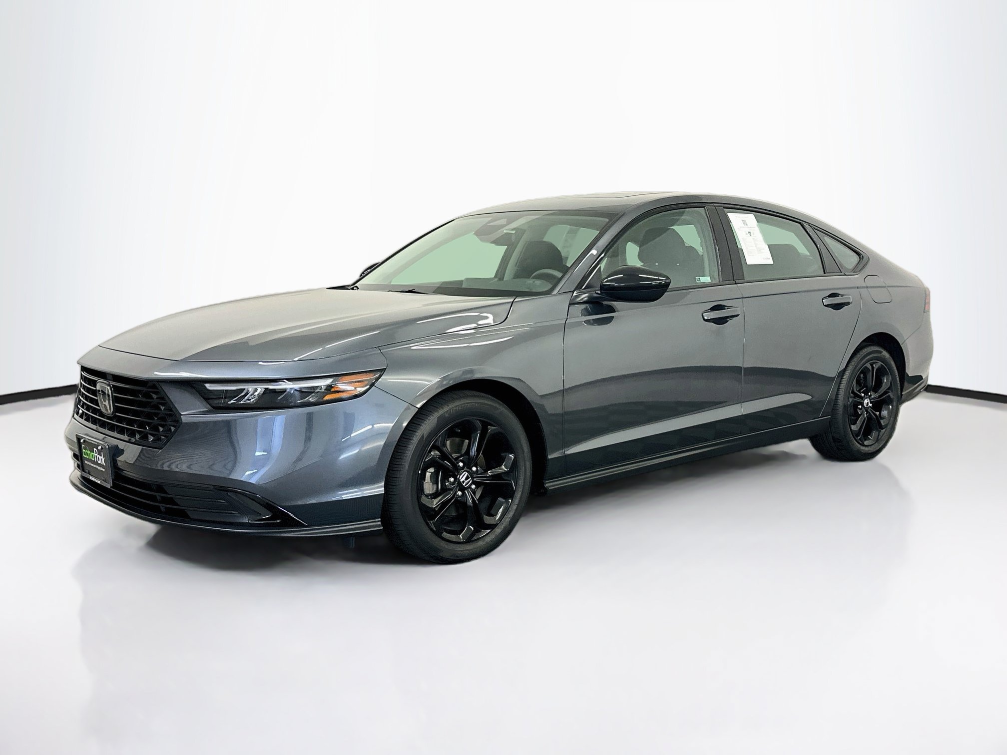 Used 2025 Honda Accord SE image 3