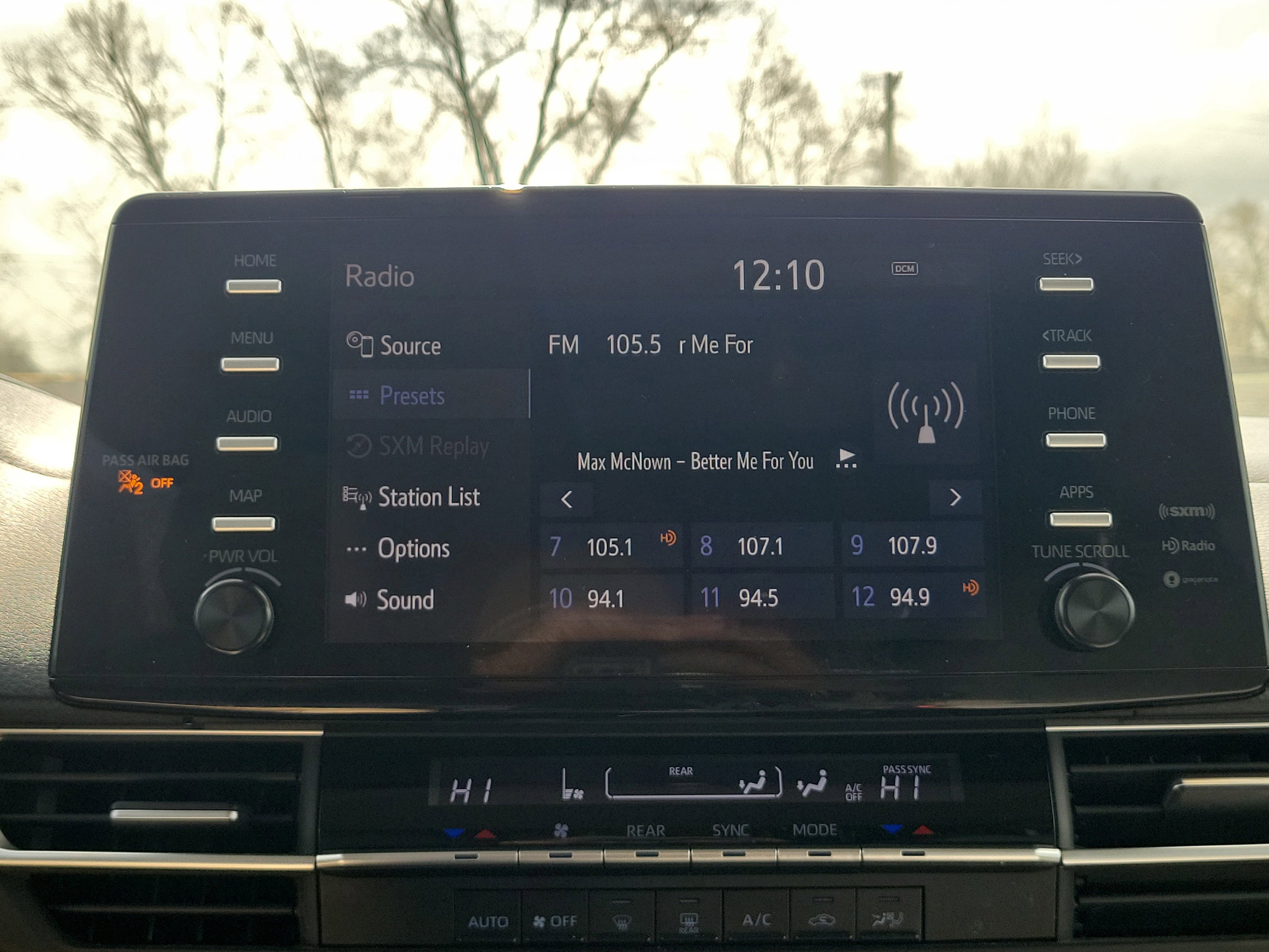 Used 2021 Toyota Sienna LE image 27