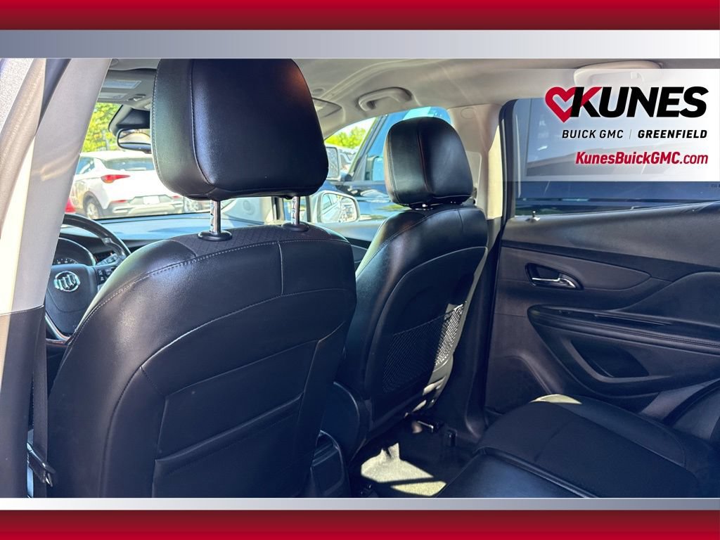 Used 2020 Buick Encore Preferred FWD image 34