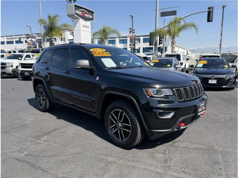 Used 2018 Jeep Grand Cherokee Trailhawk w/ Trailhawk Luxury Group image 7